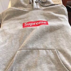 Fake supreme hoodie